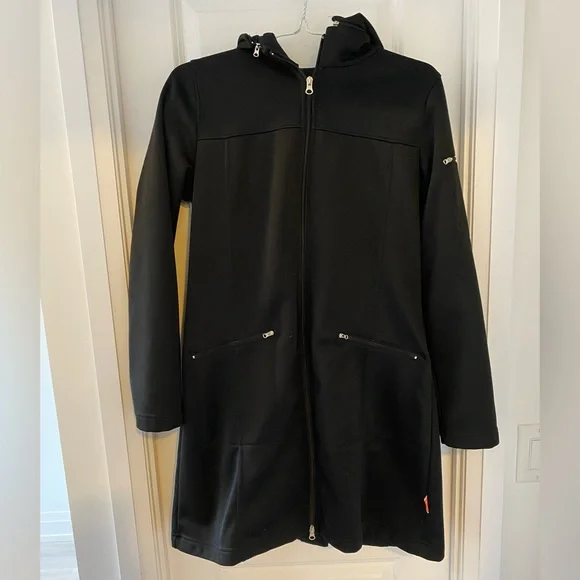 Waterproof Coat. - Picture 4 of 11